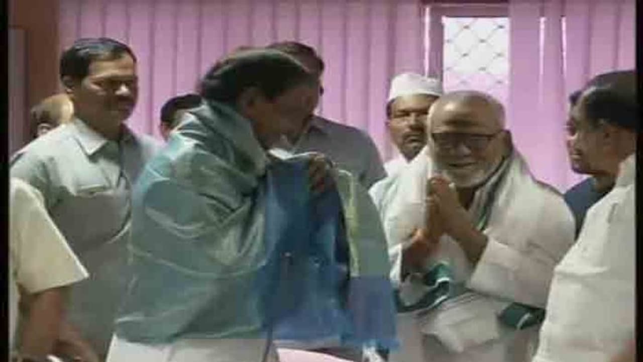 కేసీఆర్ ముహుర్తం వెనుక ఆంతర్యమిదే కేసీఆర్ ముహుర్తం వెనుక ఆంతర్యమిదే