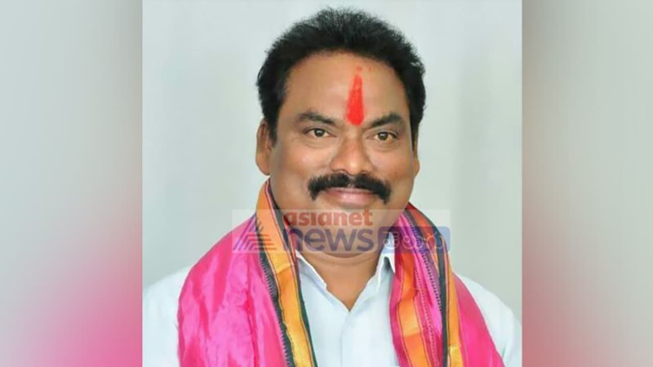 ప్రపంచంలోనే అతిపెద్ద ఆంజనేయ ఆలయంగా కొండగట్టు..: బిఆర్ఎస్ ఎమ్మెల్యే హామీ (వీడియో) ప్రపంచంలోనే అతిపెద్ద ఆంజనేయ ఆలయంగా కొండగట్టు..: బిఆర్ఎస్ ఎమ్మెల్యే హామీ (వీడియో)