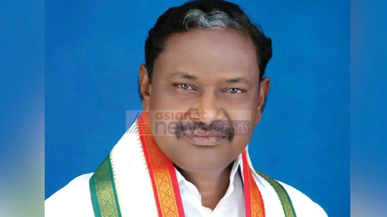 మంత్రి ఎర్రబెల్లితో కాంగ్రెస్ ఎమ్మెల్యే పొదెం వీరయ్య భేటీ.. మరోసారి తెరపైకి ఆ ప్రచారం..! మంత్రి ఎర్రబెల్లితో కాంగ్రెస్ ఎమ్మెల్యే పొదెం వీరయ్య భేటీ.. మరోసారి తెరపైకి ఆ ప్రచారం..!