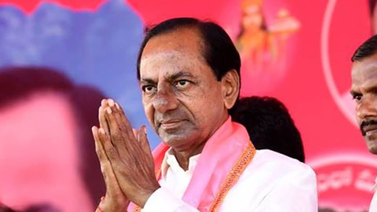 ತೆಲಂಗಾಣ ಸಿಎಂ ಆಗಿ ಇಂದು ಕೆಸಿಆರ್ ಶಪಥ ತೆಲಂಗಾಣ ಸಿಎಂ ಆಗಿ ಇಂದು ಕೆಸಿಆರ್ ಶಪಥ