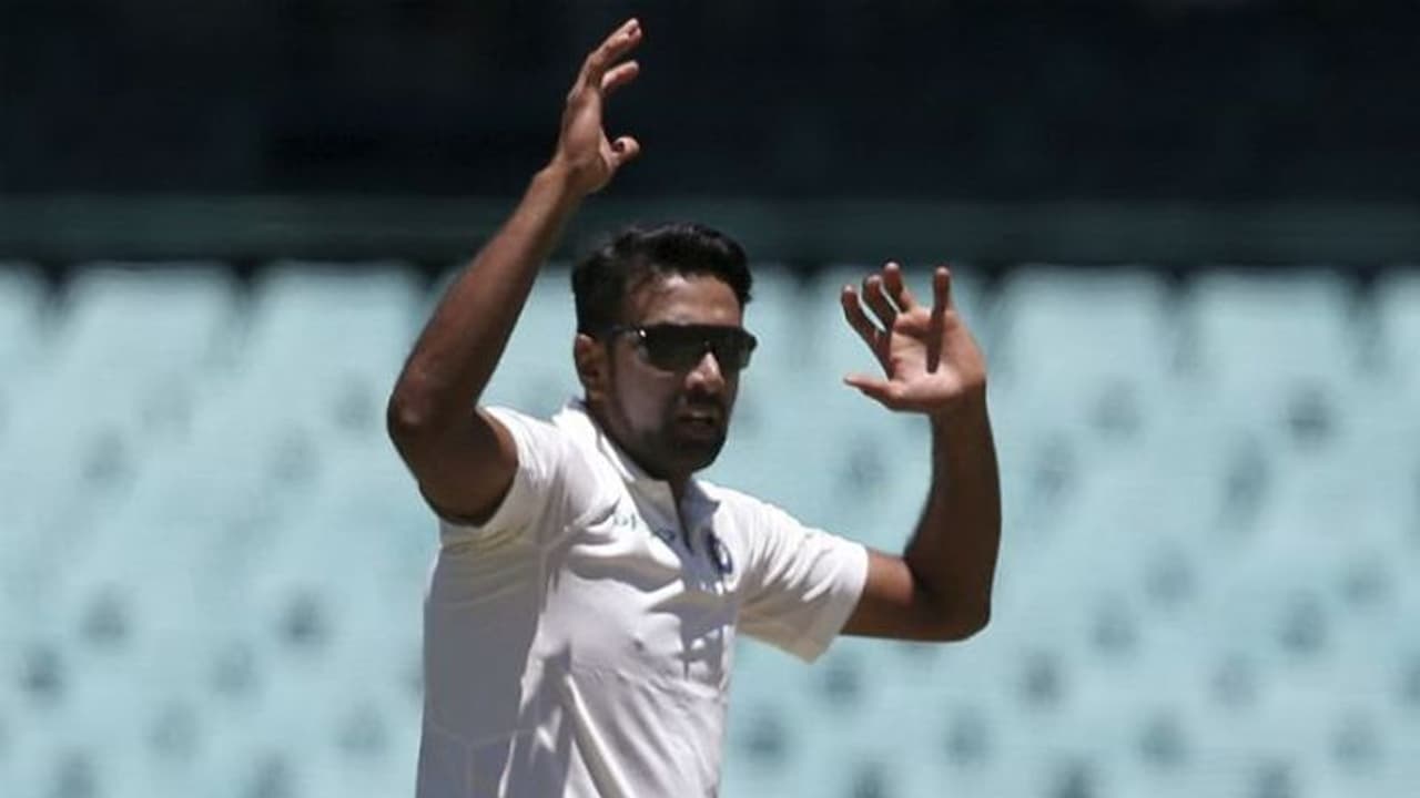 पर्थ टेस्ट से पहले भारत को झटका, अश्विन और रोहित टीम से बाहर