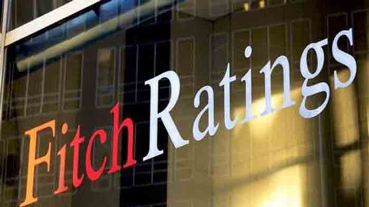 పటేల్ రాజీనామాకు సర్కార్ ఒత్తిడే కారణం: ఫిచ్ రేటింగ్స్ పటేల్ రాజీనామాకు సర్కార్ ఒత్తిడే కారణం: ఫిచ్ రేటింగ్స్