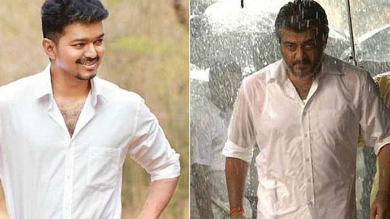 விஜய்க்காக எட்டி உதைத்த வைகைப்புயல் வடிவேலு... ரத்தக் கண்ணீர் வடிக்கும் அஜீத் ரசிகர்கள்! விஜய்க்காக எட்டி உதைத்த வைகைப்புயல் வடிவேலு... ரத்தக் கண்ணீர் வடிக்கும் அஜீத் ரசிகர்கள்!