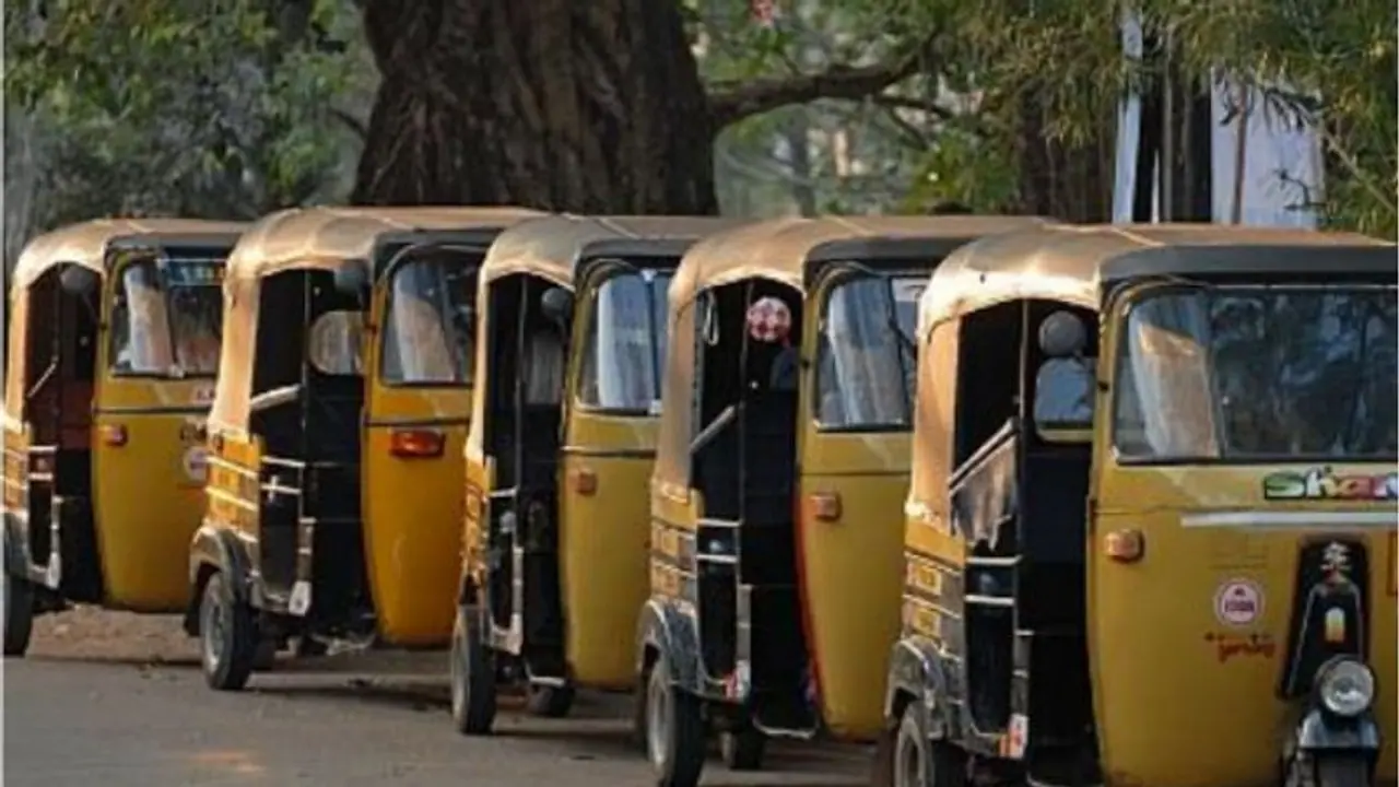രാജ്യത്ത് ഓട്ടോറിക്ഷാ കച്ചവടം പൊടിപൊടിക്കുന്നു