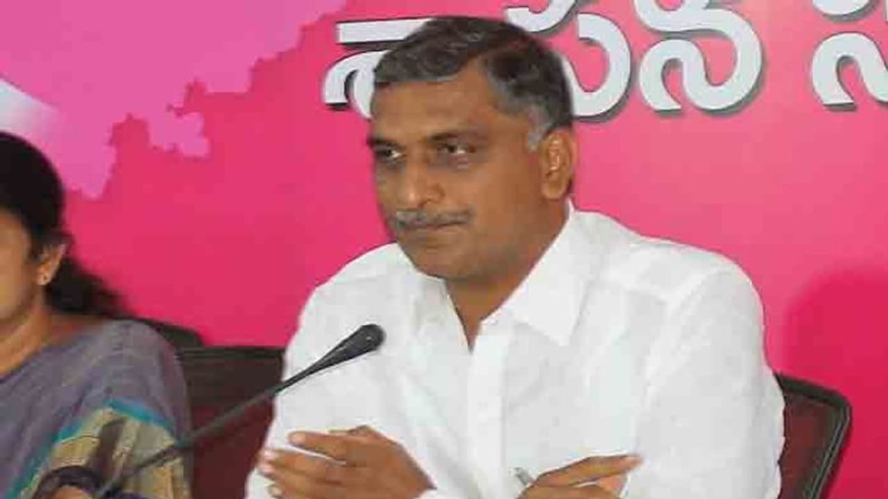 ఆందోళన వద్దు.. అప్రమత్తంగా ఉంటే చాలు: కరోనా పరిస్థితులపై మంత్రి హరీశ్ రావు ఉన్నత స్థాయి సమీక్ష ఆందోళన వద్దు.. అప్రమత్తంగా ఉంటే చాలు: కరోనా పరిస్థితులపై మంత్రి హరీశ్ రావు ఉన్నత స్థాయి సమీక్ష