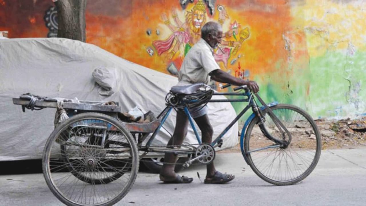 ముంబైలో ‘సామాన్యశాస్త్రం’ఫోటోగ్రఫి షొ...తెలుగువారి కోసం ప్రత్యేక ఏర్పాట్లు ముంబైలో ‘సామాన్యశాస్త్రం’ఫోటోగ్రఫి షొ...తెలుగువారి కోసం ప్రత్యేక ఏర్పాట్లు