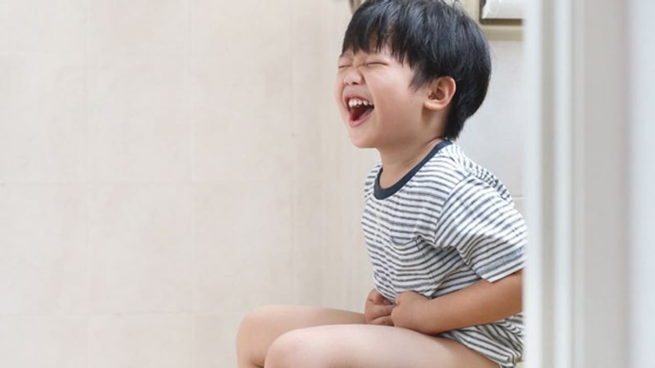 കുട്ടികളിൽ മലബന്ധം അകറ്റാൻ ചെയ്യേണ്ട 5 കാര്യങ്ങൾ കുട്ടികളിൽ മലബന്ധം അകറ്റാൻ ചെയ്യേണ്ട 5 കാര്യങ്ങൾ