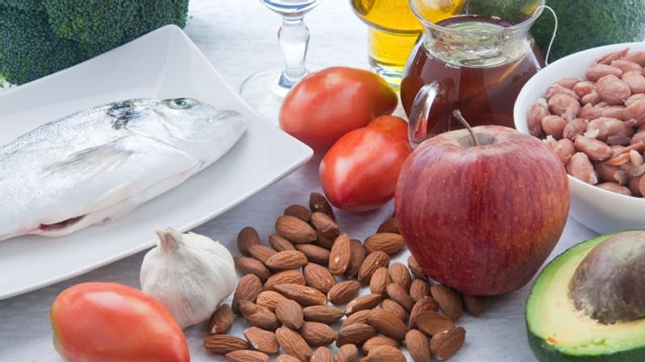 എച്ച് ഡി എല് കൊളസ്ട്രോൾ വര്ധിപ്പിക്കാന് സഹായിക്കുന്ന ചില ഭക്ഷണങ്ങള് എച്ച് ഡി എല് കൊളസ്ട്രോൾ വര്ധിപ്പിക്കാന് സഹായിക്കുന്ന ചില ഭക്ഷണങ്ങള്