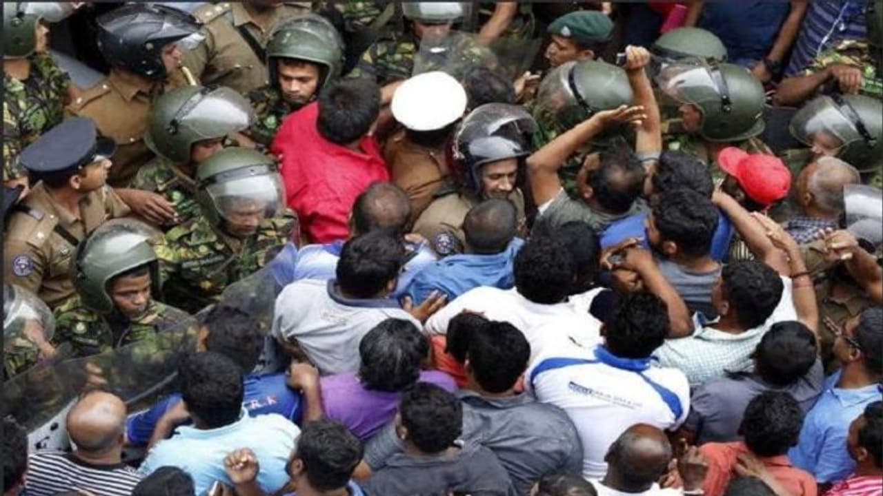 ರಾಜಕೀಯ ಸಂಘರ್ಷ ಅಂತ್ಯ: ಹೊಸ ಪ್ರಧಾನಿ ಆಯ್ಕೆ!