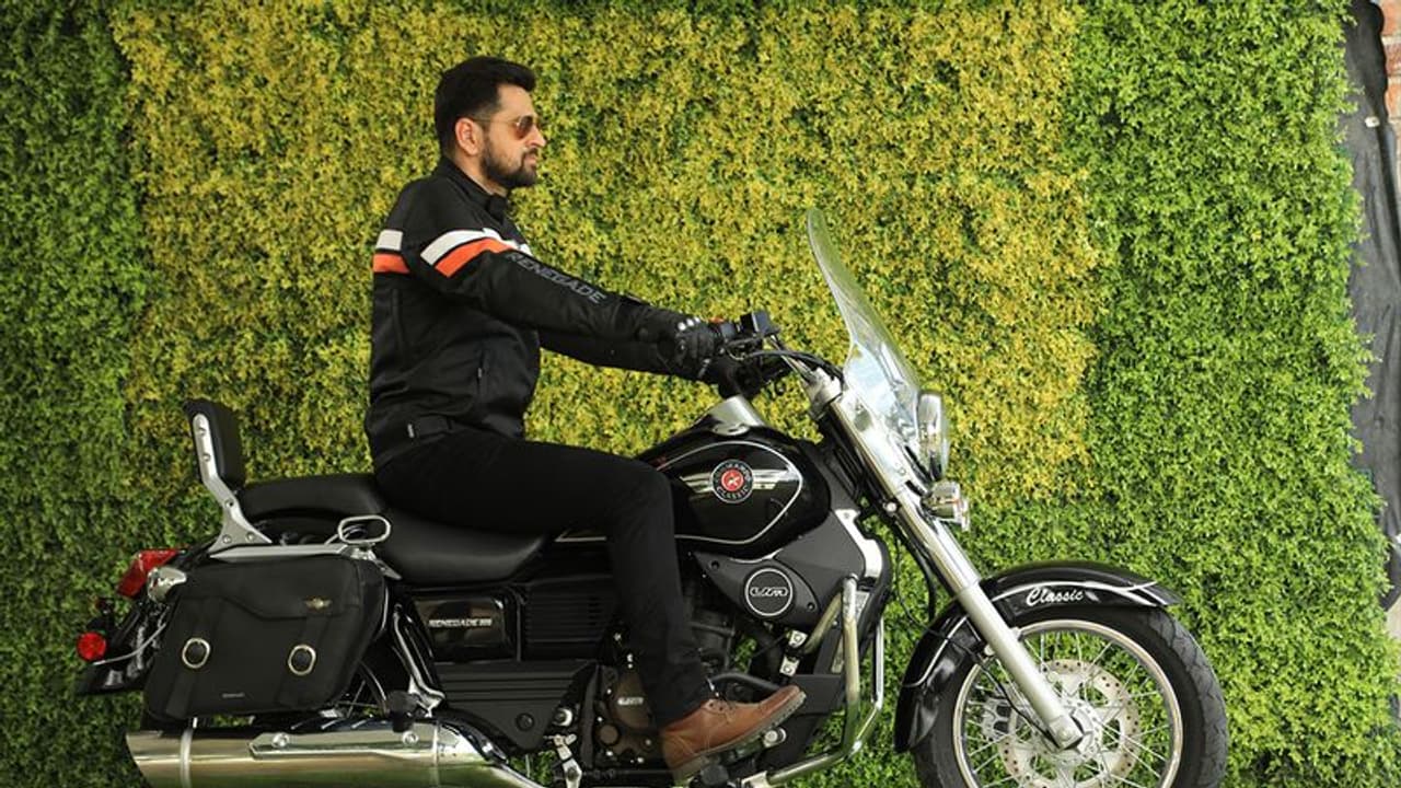 UM ಕಮಾಂಡೋ ಕ್ಲಾಸಿಕ್ ಬೈಕ್ ಬಿಡುಗಡೆ ಥಂಡರ್ಬರ್ಡ್ಗೆ ಪೈಪೋಟಿ! UM ಕಮಾಂಡೋ ಕ್ಲಾಸಿಕ್ ಬೈಕ್ ಬಿಡುಗಡೆ ಥಂಡರ್ಬರ್ಡ್ಗೆ ಪೈಪೋಟಿ!