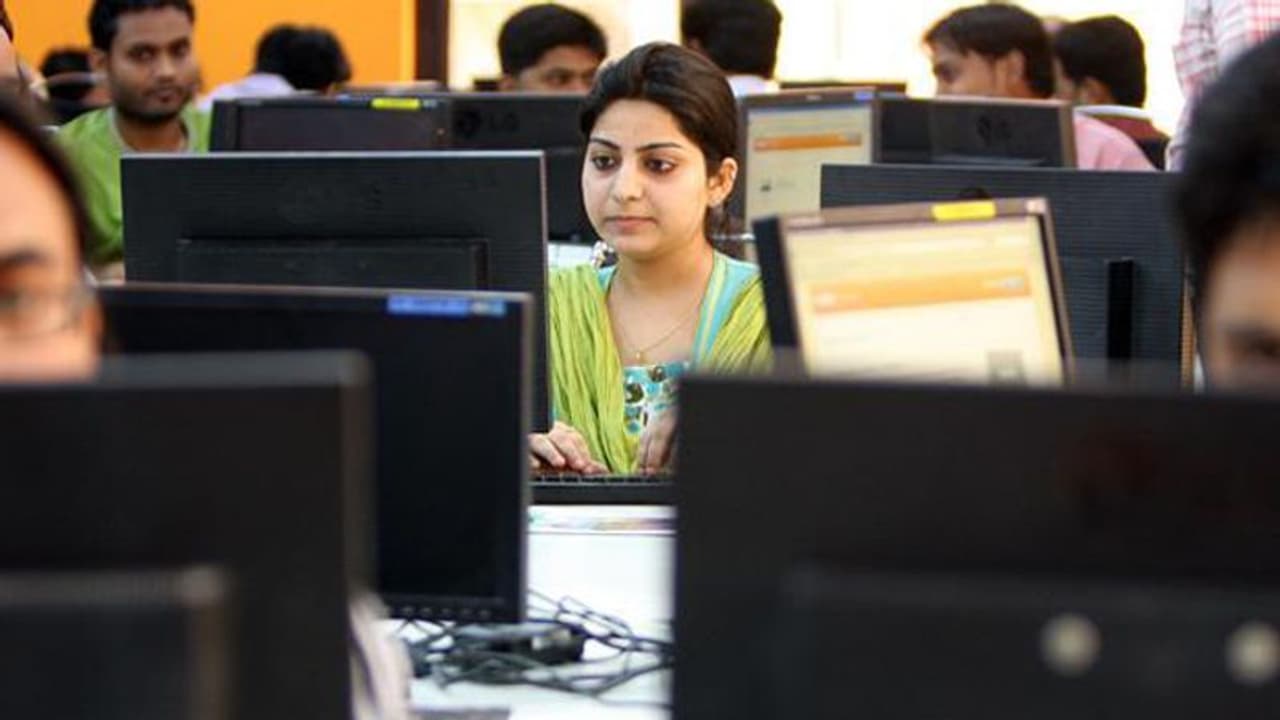 நச்சுன்னு 19 பாயிண்ட்ஸ்..! ஏப்ரல் 20 க்கு பிறகு யாரெல்லாம் வேலையை தொடங்க முடியும் தெரியுமா?