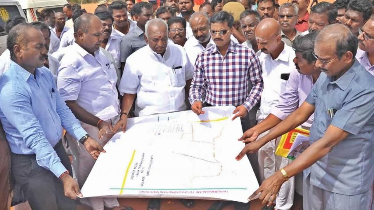 மதுரையில் எய்ம்ஸ் மருத்துவமனைக்கு அனுமதி !! மத்திய அமைச்சரவை ஒப்புதல் …. மதுரையில் எய்ம்ஸ் மருத்துவமனைக்கு அனுமதி !! மத்திய அமைச்சரவை ஒப்புதல் ….