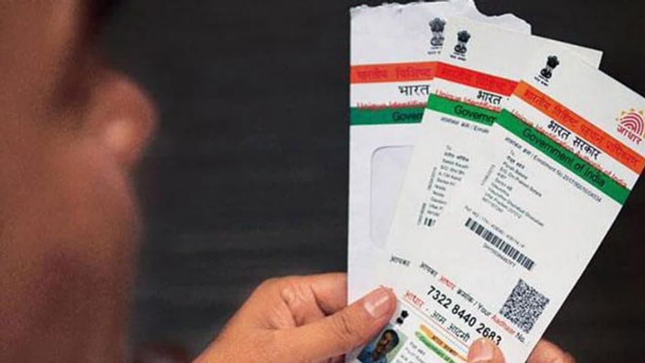 Aadhaar, driving licence linking to be made mandatory: Here’s all you need to do