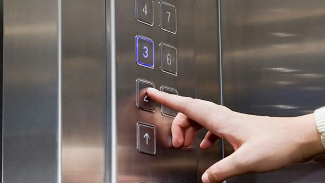 Elevator jam: 10 year old chokes to death in Hyderabad Elevator jam: 10 year old chokes to death in Hyderabad