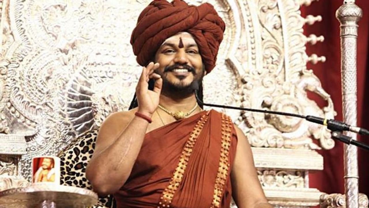 Gujarat high court directs cops to produce victims, Nithyananda goes missing