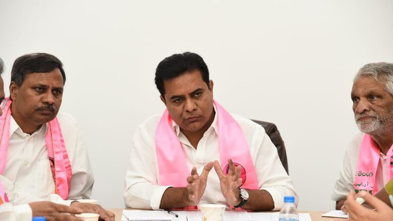 జగన్ తో కేటీఆర్ భేటీ నేడే: మతలబు ఇదే... జగన్ తో కేటీఆర్ భేటీ నేడే: మతలబు ఇదే...