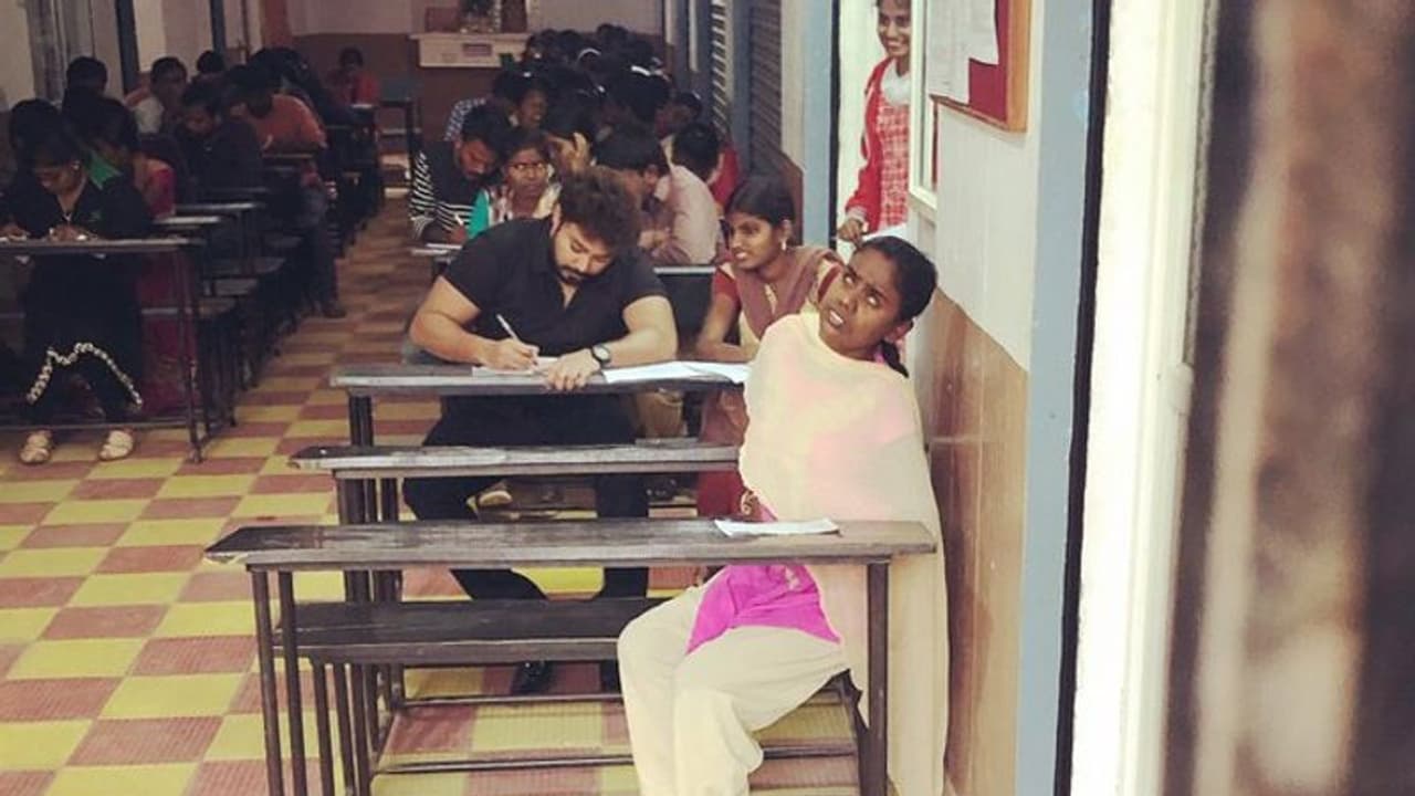 ఆమె కోసం పరీక్ష రాసిన బిగ్ బాస్ తనీష్! ఆమె కోసం పరీక్ష రాసిన బిగ్ బాస్ తనీష్!