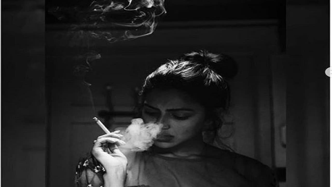 ಅಮಲಾ ಪೌಲ್ ಕೈಯಲ್ಲಿ ಸಿಗರೇಟ್... ಇದು ಸಿನಿಮಾ ಶೂಟಿಂಗ್ ಅಲ್ಲ!