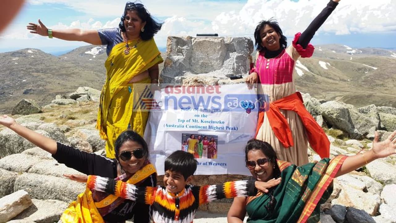 ప్రపంచ శిఖరంపై రెపరెపలాడిన తెలంగాణ చేనేత కీర్తి ప్రపంచ శిఖరంపై రెపరెపలాడిన తెలంగాణ చేనేత కీర్తి