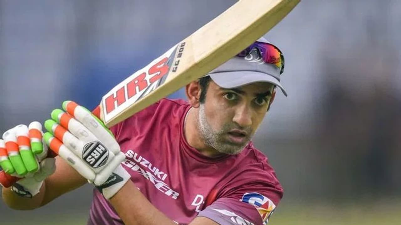 రెండు ఫైనల్స్ను గెలిపించాడు..ఒత్తిడిని గంభీర్ ఎలా ఎదుర్కోన్నాడు రెండు ఫైనల్స్ను గెలిపించాడు..ఒత్తిడిని గంభీర్ ఎలా ఎదుర్కోన్నాడు