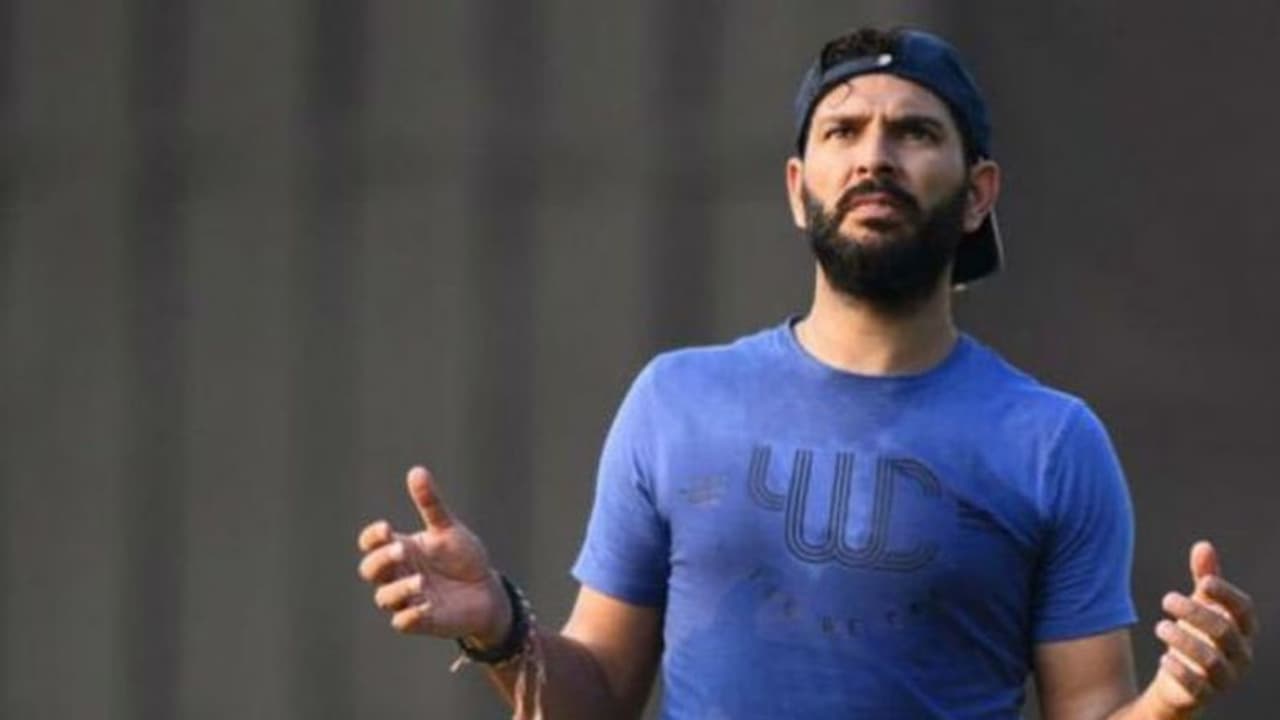 అందుకే నన్నెవరూ కొనలేదేమో: ఐపీఎల్ వేలంపై యువీ కామెంట్స్ అందుకే నన్నెవరూ కొనలేదేమో: ఐపీఎల్ వేలంపై యువీ కామెంట్స్