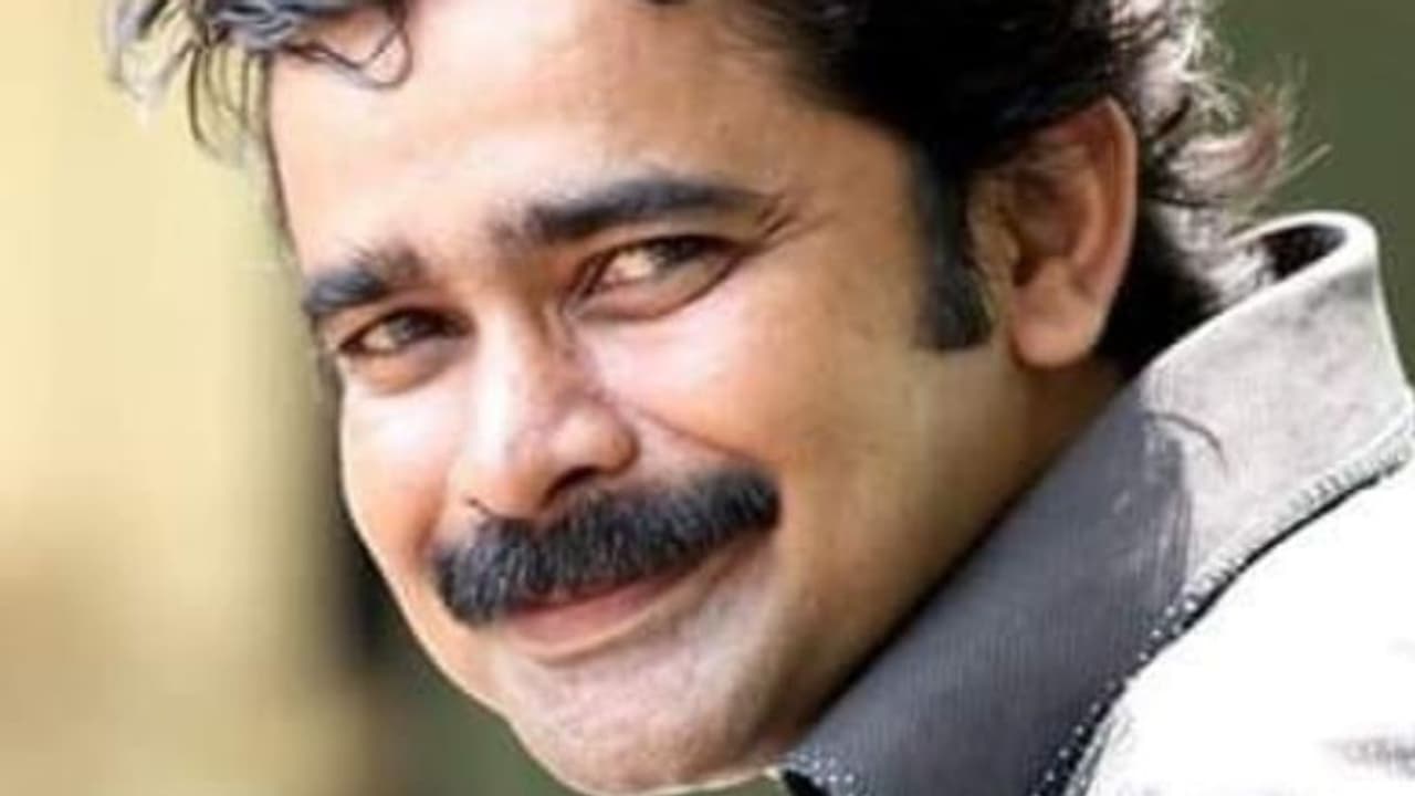 ഫോട്ടോഗ്രാഫറും നോവലിസ്റ്റുമായ എസ് ഹരിശങ്കര് അന്തരിച്ചു ഫോട്ടോഗ്രാഫറും നോവലിസ്റ്റുമായ എസ് ഹരിശങ്കര് അന്തരിച്ചു