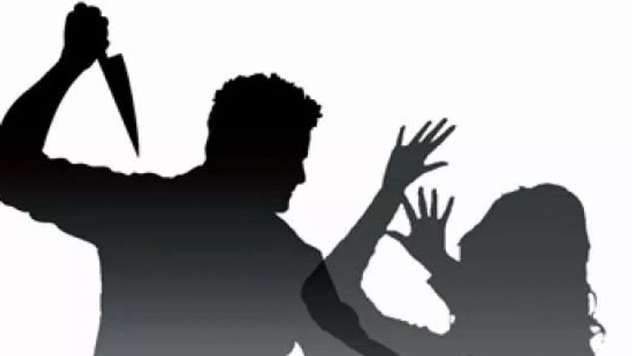 అందంగా ఉందని భార్యను హత్య చేసిన భర్త అందంగా ఉందని భార్యను హత్య చేసిన భర్త