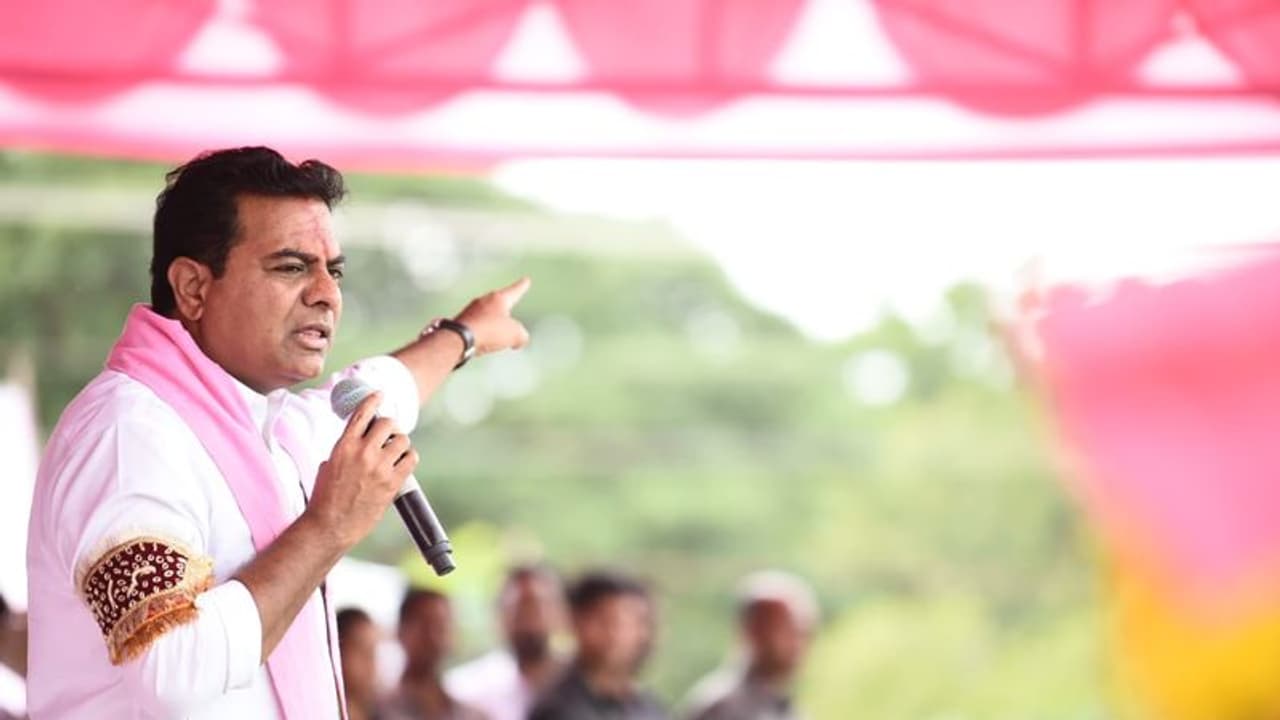 కాంగ్రెస్ నేత కేకే మహేందర్ రెడ్డికి రైతు బంధు డబ్బులు: కేటీఆర్ కాంగ్రెస్ నేత కేకే మహేందర్ రెడ్డికి రైతు బంధు డబ్బులు: కేటీఆర్