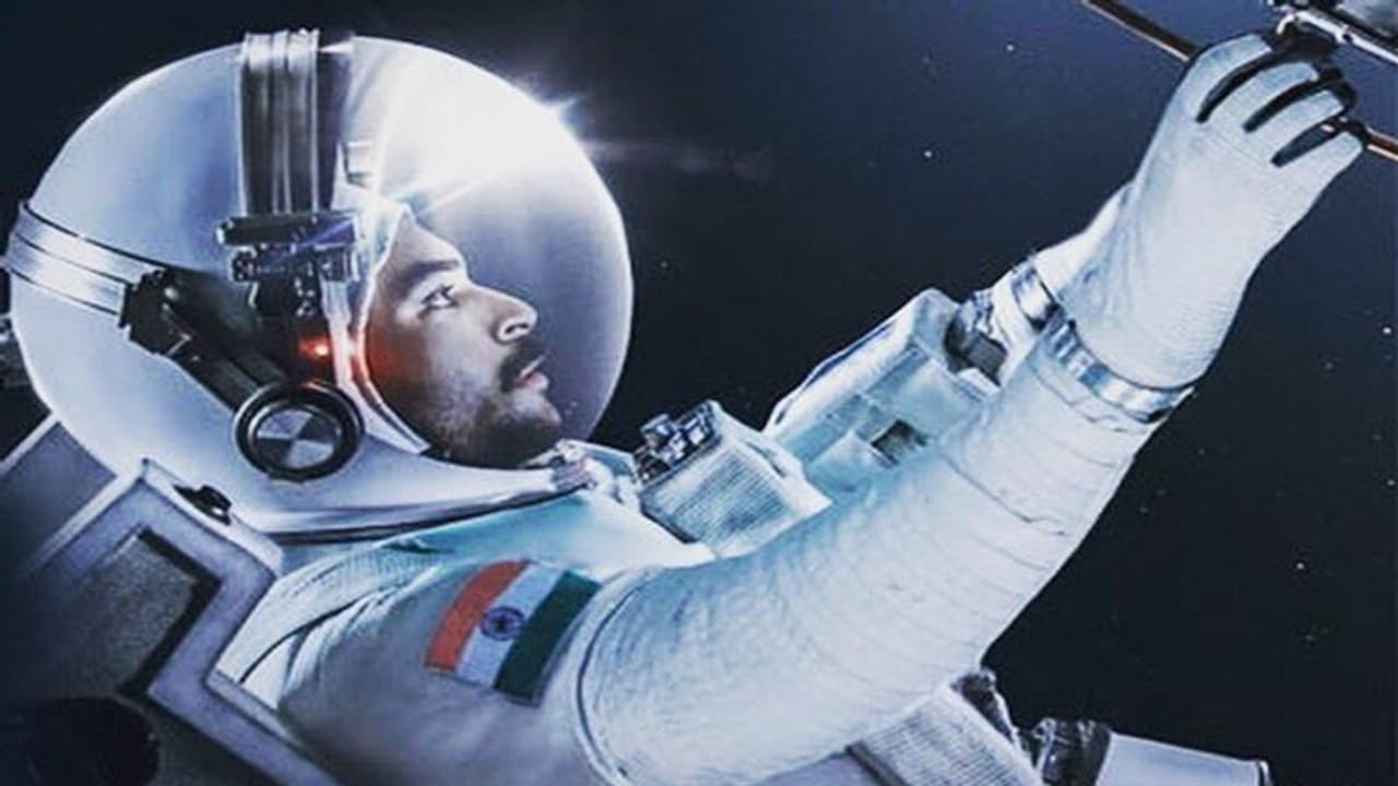 అంతరిక్షం ప్రీమియర్ షో టాక్ అంతరిక్షం ప్రీమియర్ షో టాక్