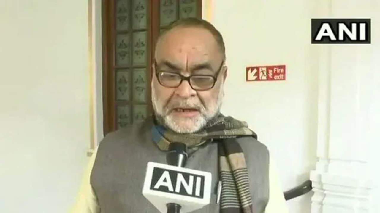 ಹನುಮಂತ ಮುಸಲ್ಮಾನ: ಬಿಜೆಪಿ ಶಾಸಕನ ಹಾಸ್ಯಾಸ್ಪದ ಹೇಳಿಕೆ ಹನುಮಂತ ಮುಸಲ್ಮಾನ: ಬಿಜೆಪಿ ಶಾಸಕನ ಹಾಸ್ಯಾಸ್ಪದ ಹೇಳಿಕೆ