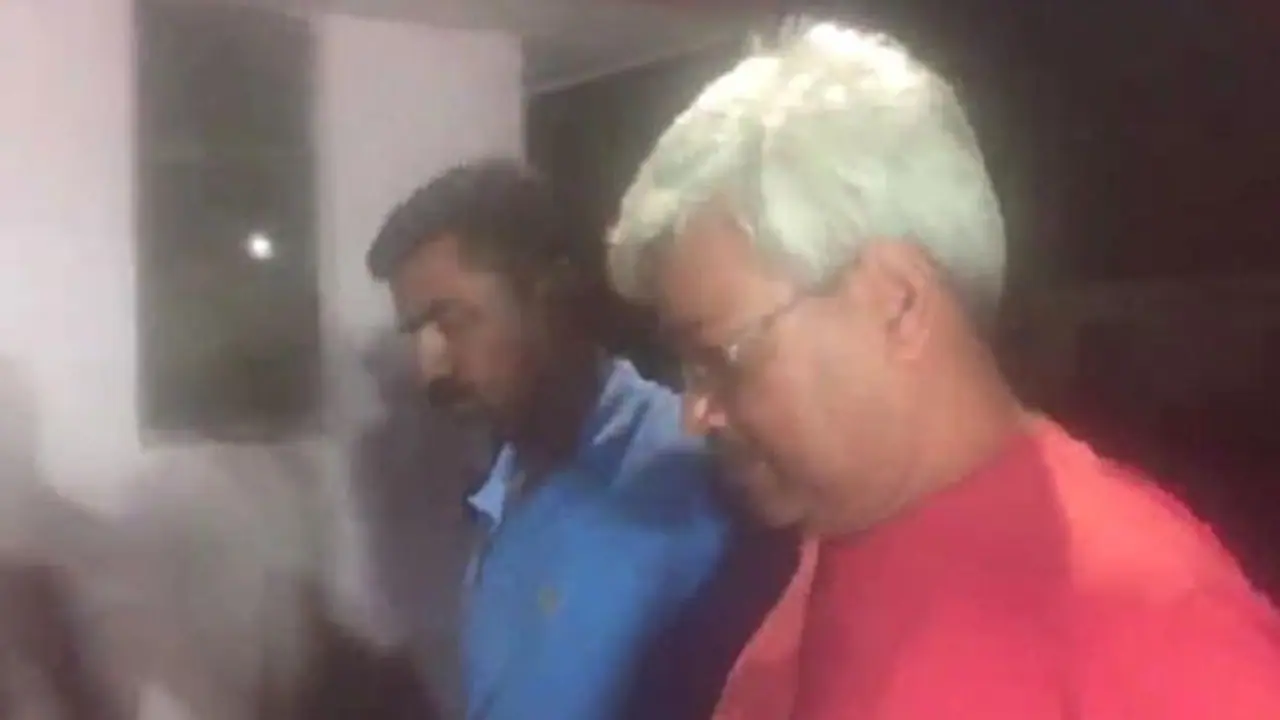 ಸೆಕ್ಸ್ ಸ್ಕ್ಯಾಂಡಲ್ನಲ್ಲಿ ಜೈಲು ಸೇರಿದ್ದ ಪತ್ರಕರ್ತ ಈಗ ಸಿಎಂ ರಾಜಕೀಯ ಸಲಹೆಗಾರ! ಸೆಕ್ಸ್ ಸ್ಕ್ಯಾಂಡಲ್ನಲ್ಲಿ ಜೈಲು ಸೇರಿದ್ದ ಪತ್ರಕರ್ತ ಈಗ ಸಿಎಂ ರಾಜಕೀಯ ಸಲಹೆಗಾರ!