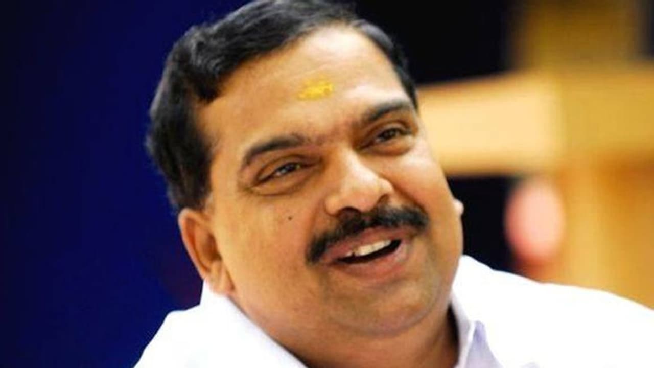 കുമ്മനത്തിനെതിരായ സാമ്പത്തിക തട്ടിപ്പ് കേസ് രാഷ്ട്രീയ പ്രേരിതമെന്ന് പികെ കൃഷ്ണദാസ് കുമ്മനത്തിനെതിരായ സാമ്പത്തിക തട്ടിപ്പ് കേസ് രാഷ്ട്രീയ പ്രേരിതമെന്ന് പികെ കൃഷ്ണദാസ്