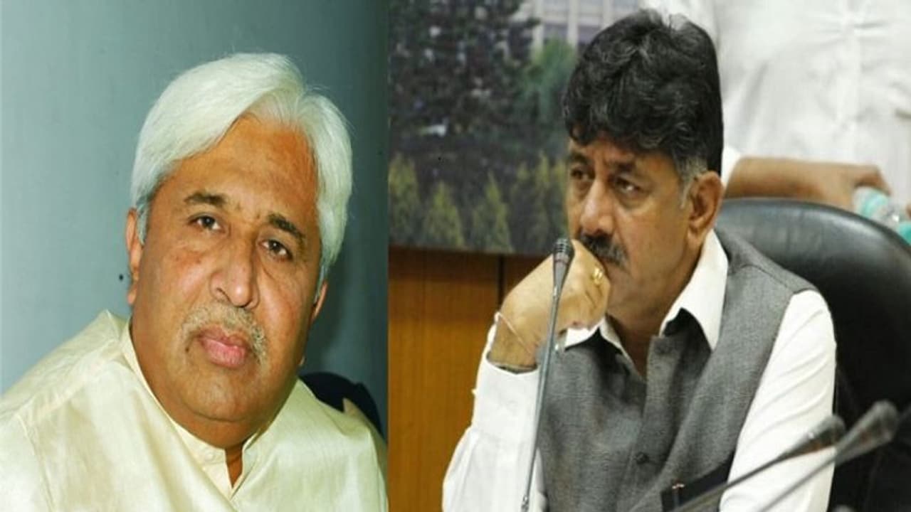 ಡಿ.ಕೆ. ಶಿವಕುಮಾರ್ ಬಳಿ ಇದ್ದ ಹುದ್ದೆ ಎಚ್ಕೆ ಪಾಟೀಲ್ ಹೆಗಲಿಗೆ ಡಿ.ಕೆ. ಶಿವಕುಮಾರ್ ಬಳಿ ಇದ್ದ ಹುದ್ದೆ ಎಚ್ಕೆ ಪಾಟೀಲ್ ಹೆಗಲಿಗೆ