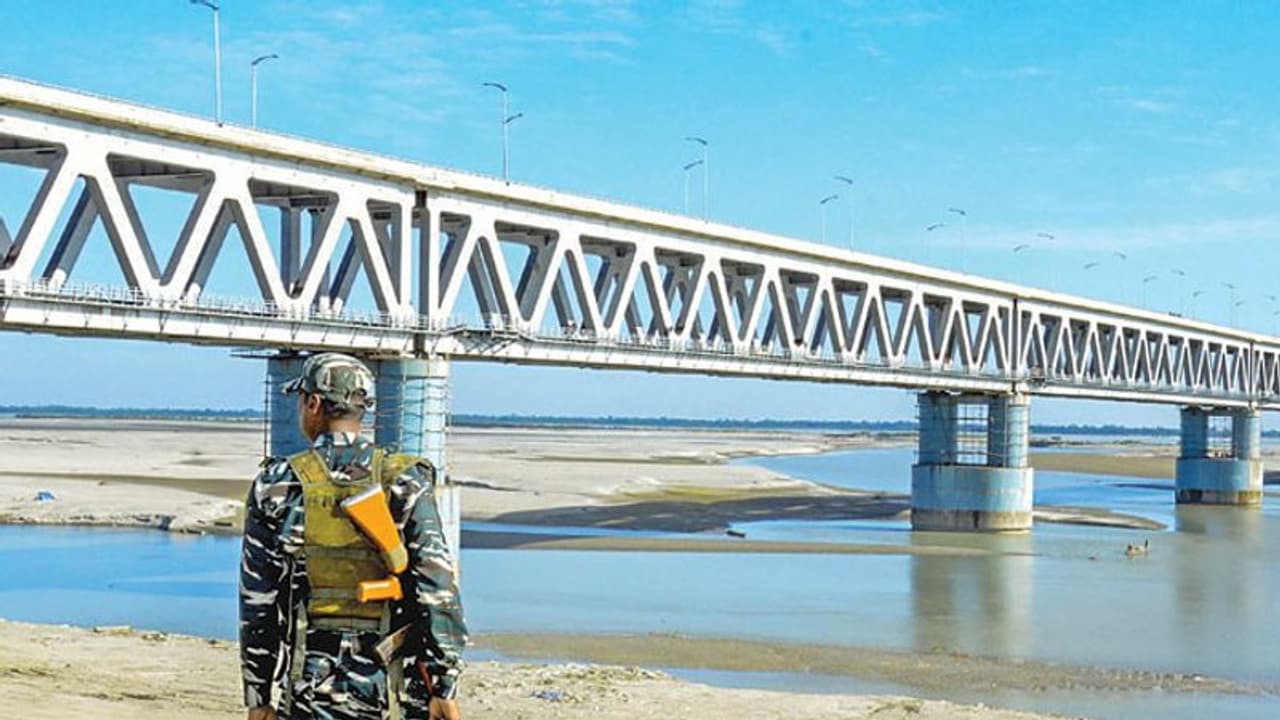 ಗೌಡರು ಶಂಕು ಸ್ಥಾಪನೆ ಮಾಡಿದ್ದ ಅತಿ ಉದ್ದನೆ ಸೇತುವೆ ಲೋಕಾರ್ಪಣೆಗೆ ಸಿದ್ಧ