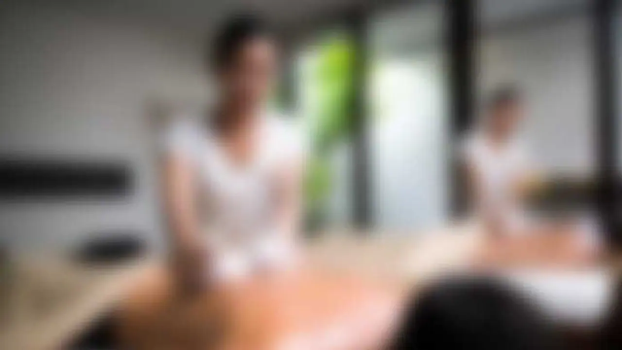 ಬೆಂಗಳೂರು; 'ಹುಡುಗಿ ಕೂರಿಸಿ ಮಸಾಜ್ ಮಾಡ್ತೀವಿ ಬನ್ನಿ' ಕಾರು ಹತ್ತಿದ!