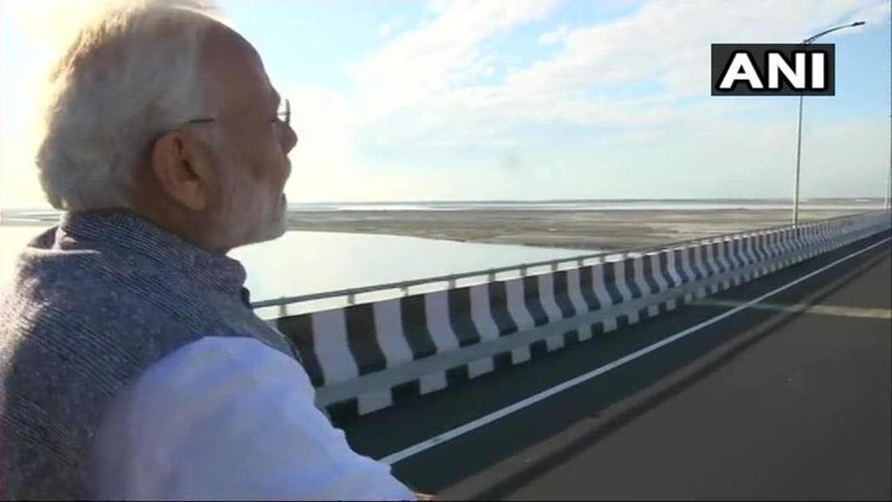 ಪ್ರಧಾನಿ ಮೋದಿಯಿಂದ ದೇಶದ ಉದ್ದದ ರೈಲ್ ರೋಡ್ ಲೋಕಾರ್ಪಣೆ! ಪ್ರಧಾನಿ ಮೋದಿಯಿಂದ ದೇಶದ ಉದ್ದದ ರೈಲ್ ರೋಡ್ ಲೋಕಾರ್ಪಣೆ!