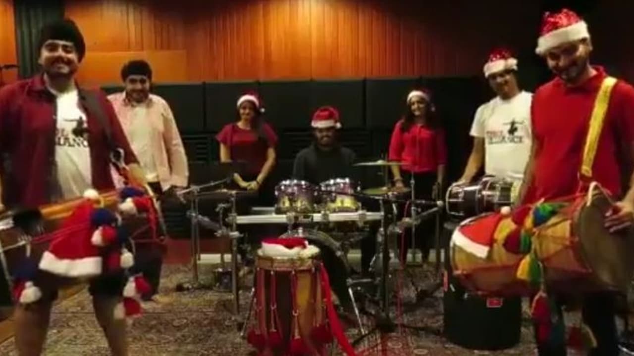 क्रिसमस के मौके पर देखिए 5 अनोखे सेंटा क्लॉज