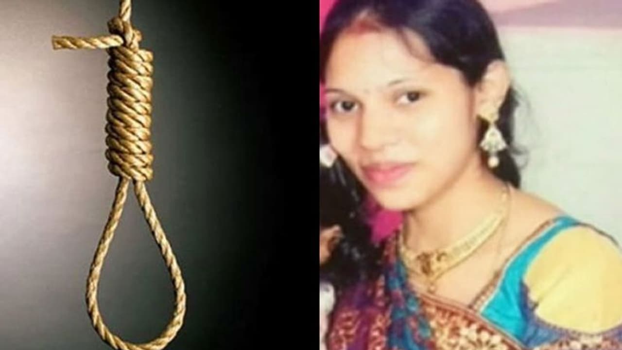 காதலித்து திருமணம் செய்துகொண்ட இளம் பெண் தூக்கிட்டு தற்கொலை...! காதலித்து திருமணம் செய்துகொண்ட இளம் பெண் தூக்கிட்டு தற்கொலை...!