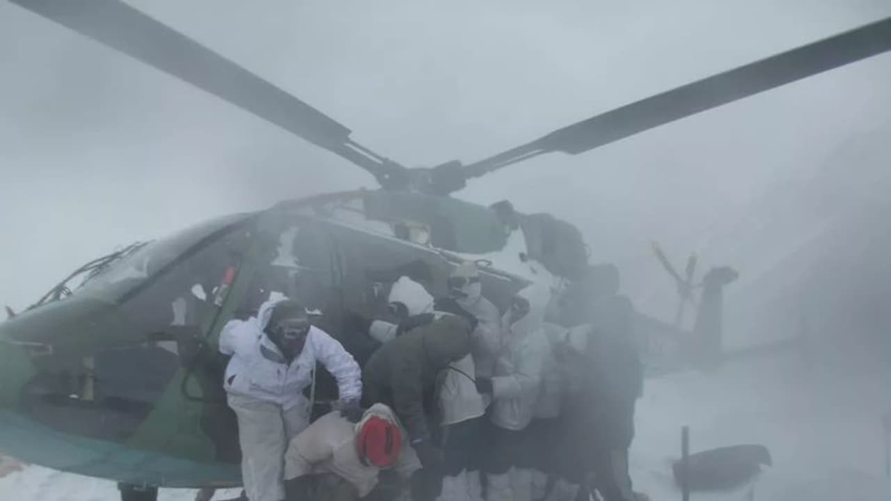 Indian Army recovers helicopter from 18,000 ft altitude after 11 months, sets new record Indian Army recovers helicopter from 18,000 ft altitude after 11 months, sets new record