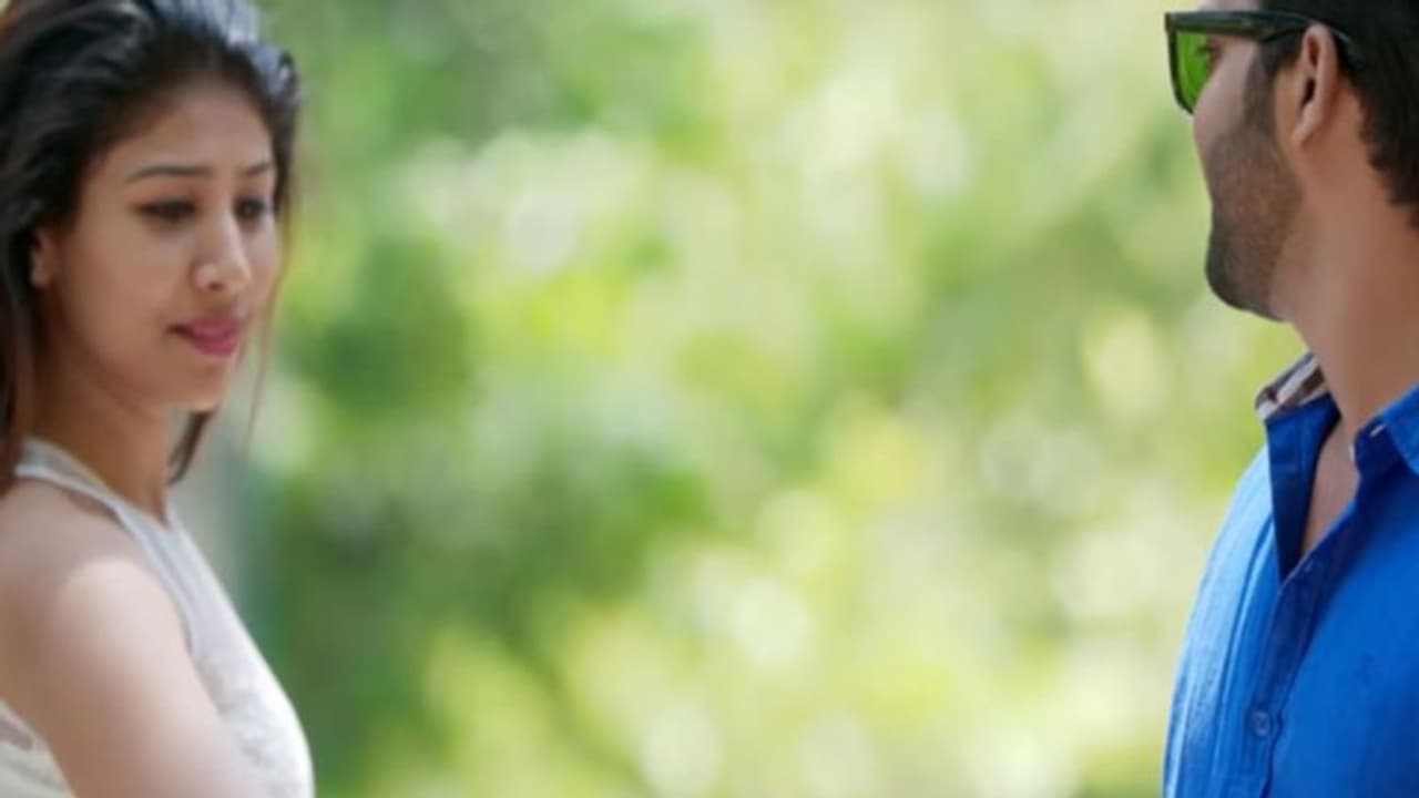 ഇതാ രണ്ട് ഭാഷകളില് 'ഒരു പ്രണയ ആല്ബം'! ഇതാ രണ്ട് ഭാഷകളില് 'ഒരു പ്രണയ ആല്ബം'!