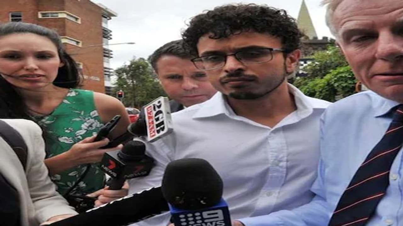 ఆస్ట్రేలియా ప్రధాని హత్య కుట్ర కేసు...క్రికెటర్ సోదరుడి అరెస్ట్ ఆస్ట్రేలియా ప్రధాని హత్య కుట్ర కేసు...క్రికెటర్ సోదరుడి అరెస్ట్