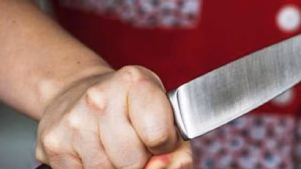 ಮನೆಗೆ ಬರಲೊಲ್ಲದ ಪತ್ನಿಗೆ ದುರುಳ ಪತಿ ಮಾಡಿದ್ದೇನು..?