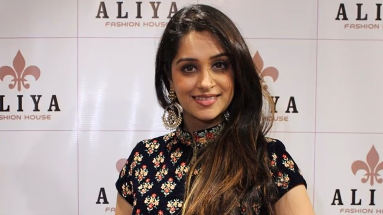 Bigg Boss 12 winner Dipika Kakar has holy plans for her Rs 30 lakh prize money Bigg Boss 12 winner Dipika Kakar has holy plans for her Rs 30 lakh prize money