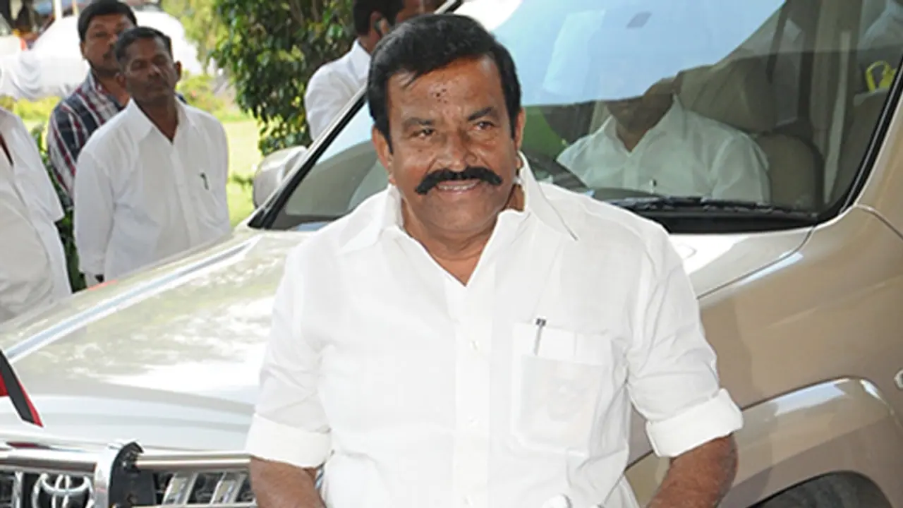 நமக்கு வாய்த்த அடிமைகள் ரொம்ப நல்லவங்க..அடிமை இப்போ பேசுவாரு.. சர்ச்சையில் சிக்கிய கே.என் நேரு