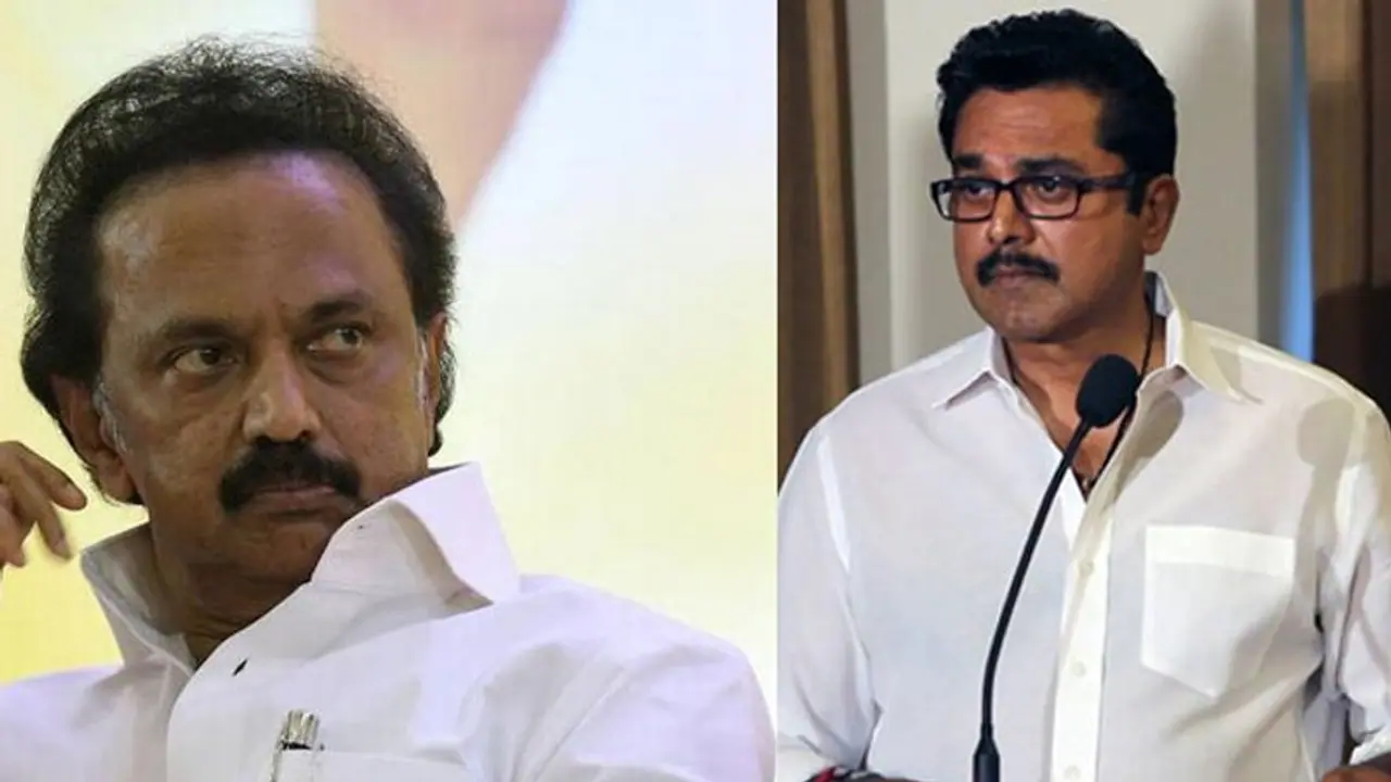 யோவ் சித்தப்பு! அந்த டயலாக் மறந்து போச்சா?: ஸ்டாலினிடம் வான்டடாக வம்பிழுத்த சரத்குமாரை வெச்சு செய்யும் தி.மு.க. யோவ் சித்தப்பு! அந்த டயலாக் மறந்து போச்சா?: ஸ்டாலினிடம் வான்டடாக வம்பிழுத்த சரத்குமாரை வெச்சு செய்யும் தி.மு.க.