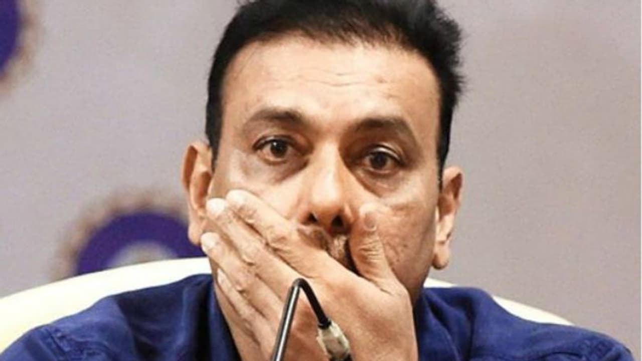 ಟೀಂ ಇಂಡಿಯಾ ಕೋಚ್ ರವಿಶಾಸ್ತ್ರಿ ಮುಂದಿವೆ 4 ಸವಾಲುಗಳು..! ಟೀಂ ಇಂಡಿಯಾ ಕೋಚ್ ರವಿಶಾಸ್ತ್ರಿ ಮುಂದಿವೆ 4 ಸವಾಲುಗಳು..!