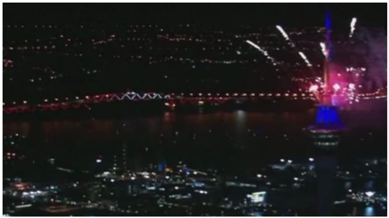 நியூசிலாந்தில் பிறந்தது புத்தாண்டு..! புகைப்படம் உள்ளே..! நியூசிலாந்தில் பிறந்தது புத்தாண்டு..! புகைப்படம் உள்ளே..!