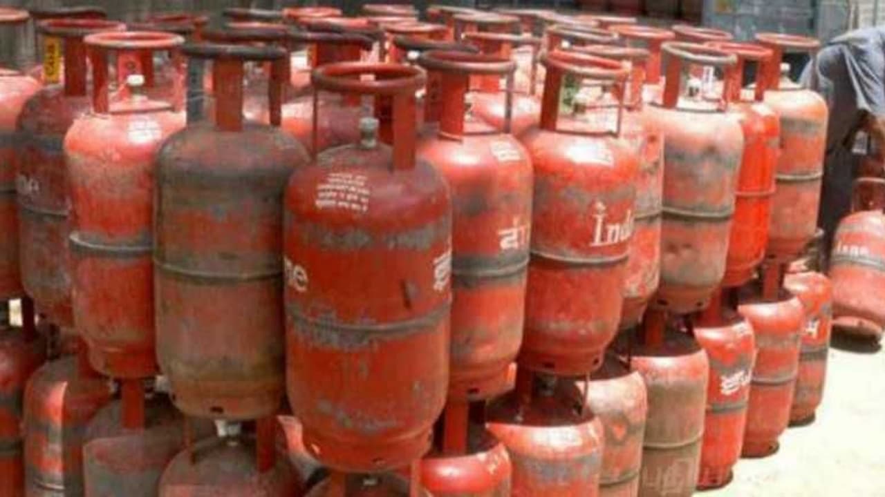 बजट आने से पहले से ही शुरु हो गया था राहत देने का सिलसिला