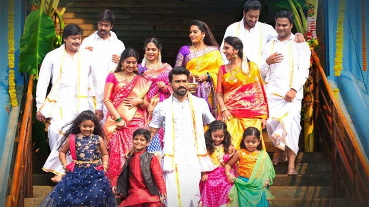 టెన్షన్ లో డిస్ట్రిబ్యూటర్స్..ఆంధ్రా ప్రభుత్వం కరుణిస్తుందా? టెన్షన్ లో డిస్ట్రిబ్యూటర్స్..ఆంధ్రా ప్రభుత్వం కరుణిస్తుందా?