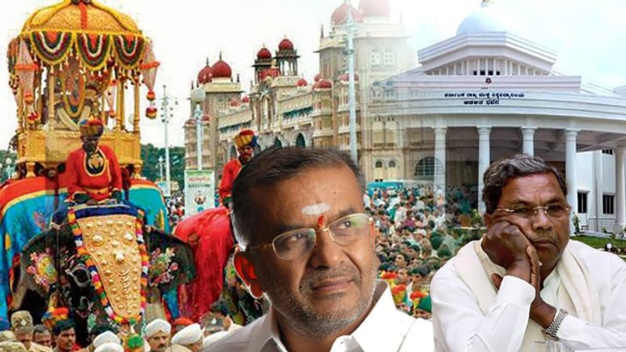 ಗುಡ್ ಬೈ 2018: ಸಿದ್ದುಗೆ ಸೋಲು ಸಚಿವರಾದ ಜಿಟಿಡಿ, ಅರಮನೆ ನಗರಿಯಲ್ಲಾದ ಬೆಳವಣಿಗೆಗಳು! ಗುಡ್ ಬೈ 2018: ಸಿದ್ದುಗೆ ಸೋಲು ಸಚಿವರಾದ ಜಿಟಿಡಿ, ಅರಮನೆ ನಗರಿಯಲ್ಲಾದ ಬೆಳವಣಿಗೆಗಳು!